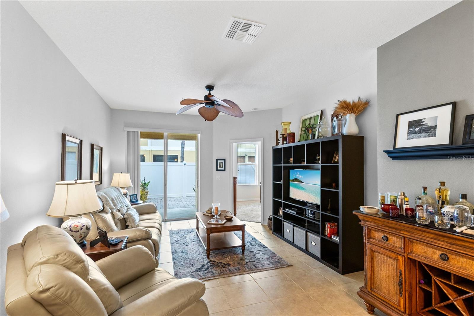 Image 10 of 35 For 14215 Desert Haven Street 3507