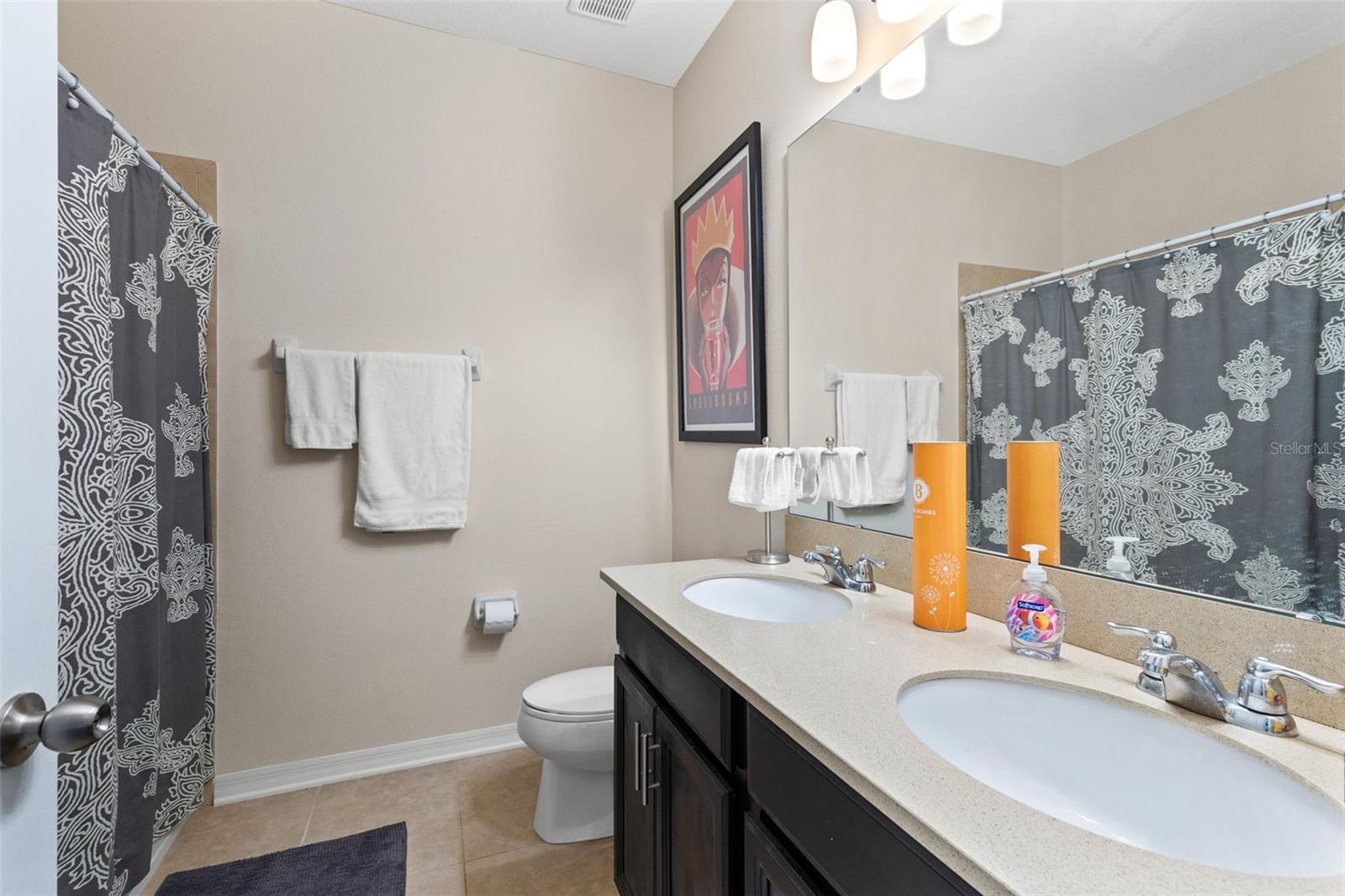 Image 21 of 35 For 14215 Desert Haven Street 3507