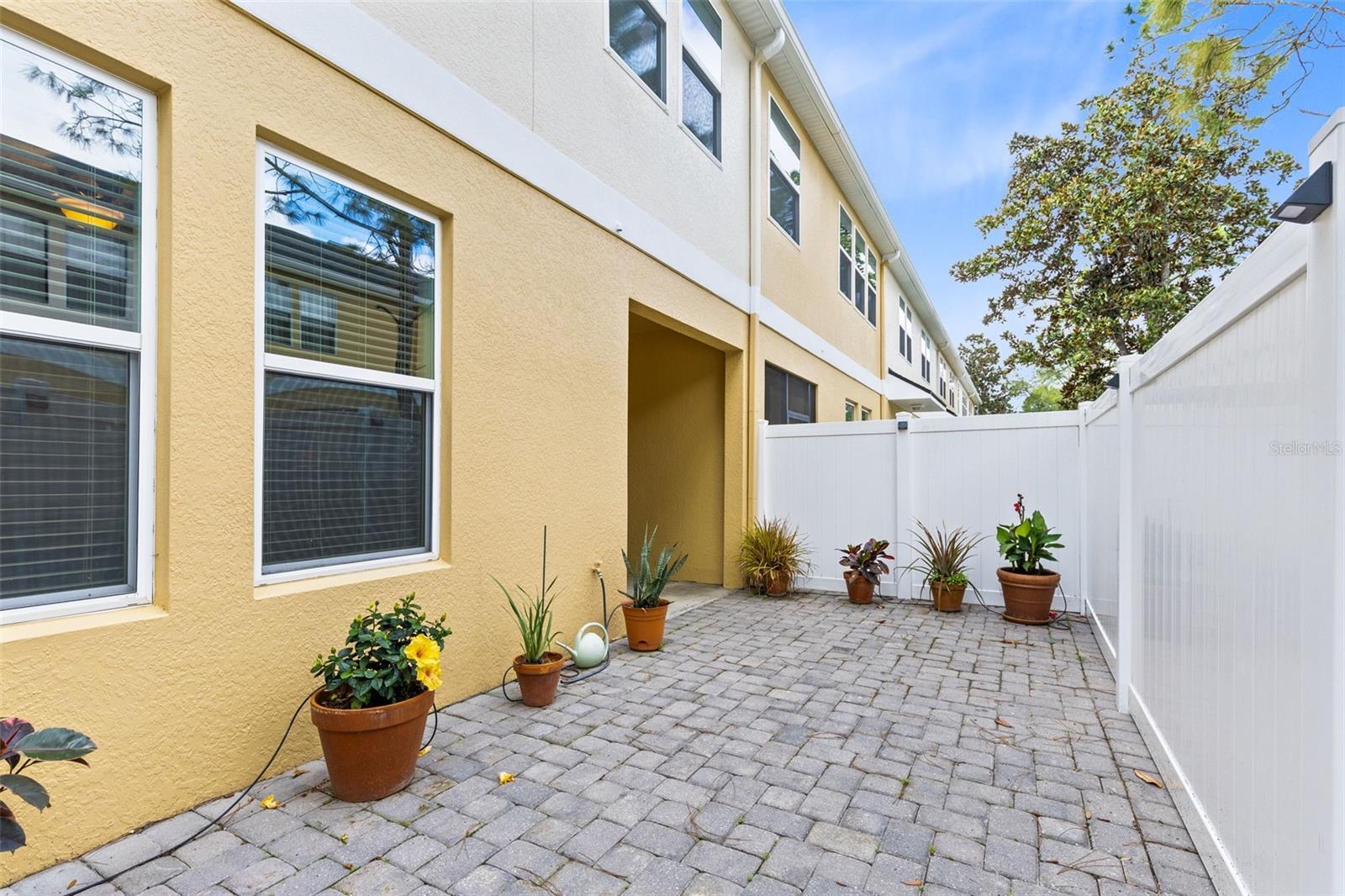 Image 25 of 35 For 14215 Desert Haven Street 3507