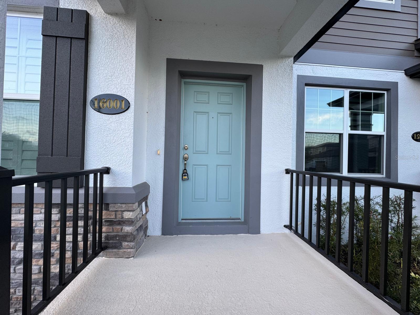 Image 3 of 35 For 16001 Grafton Way