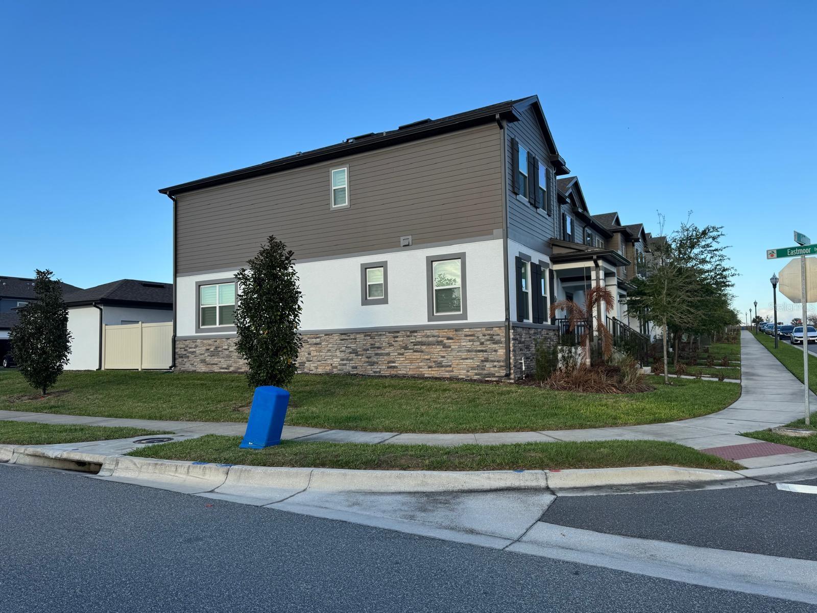 Image 34 of 35 For 16001 Grafton Way