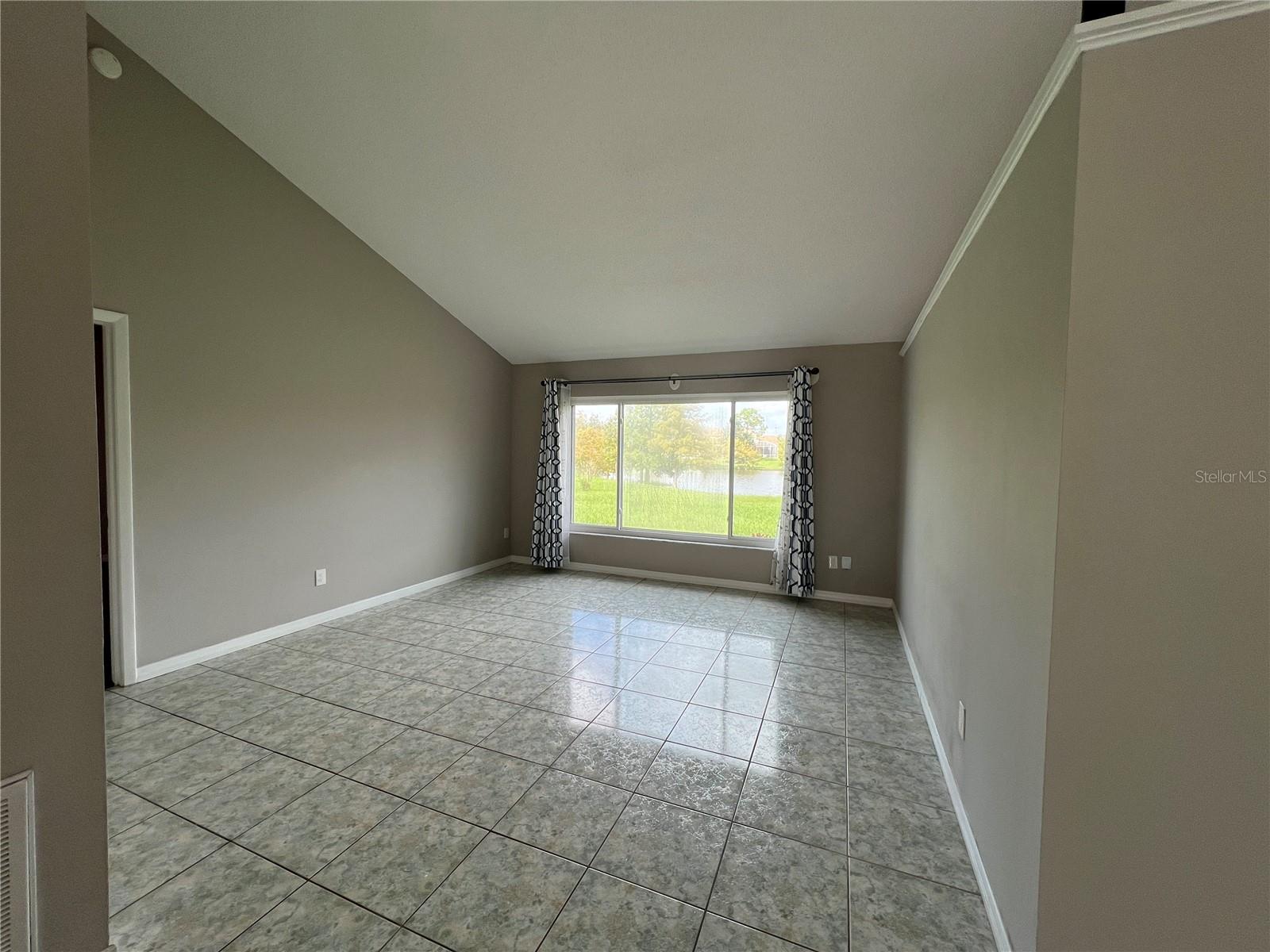 Image 21 of 61 For 12736 Newfield Drive