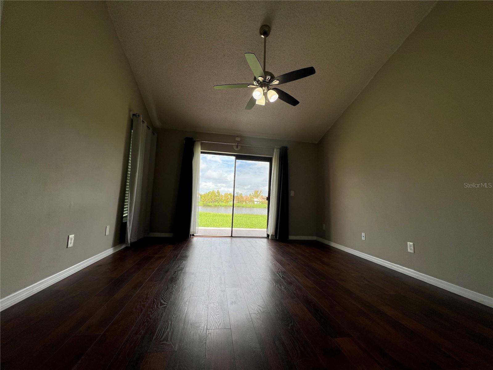 Image 23 of 61 For 12736 Newfield Drive