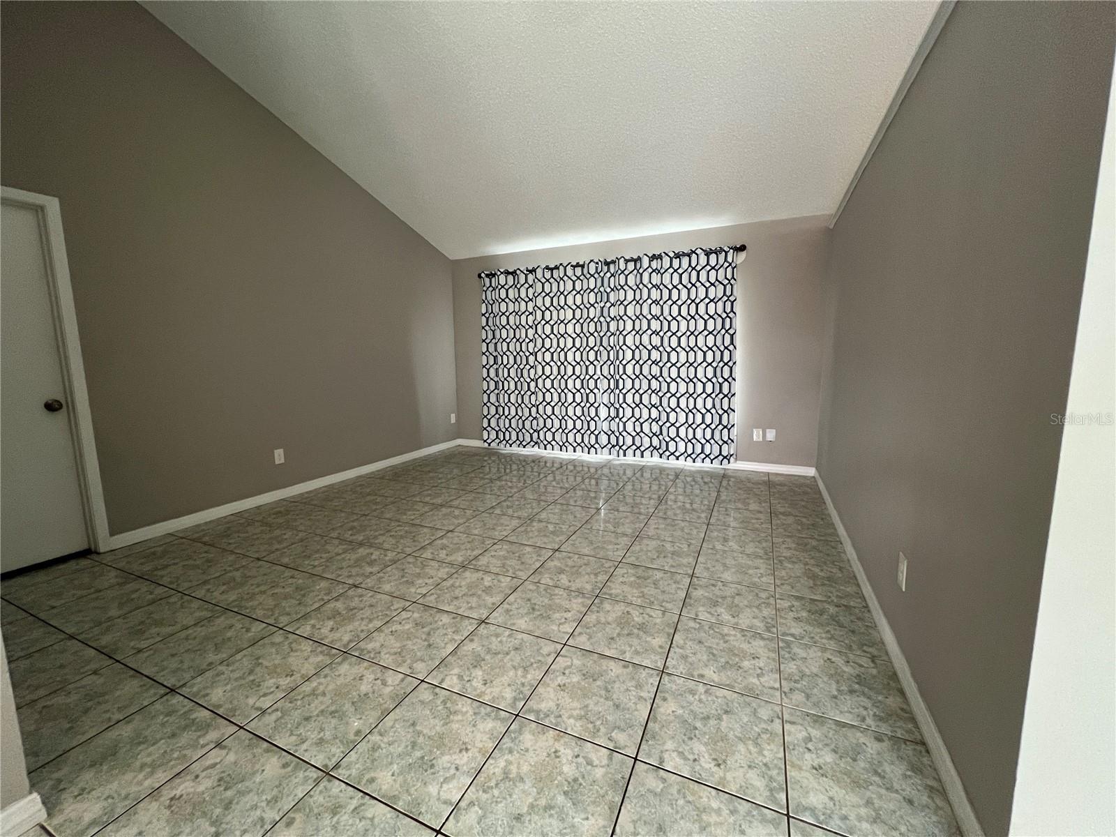 Image 25 of 61 For 12736 Newfield Drive