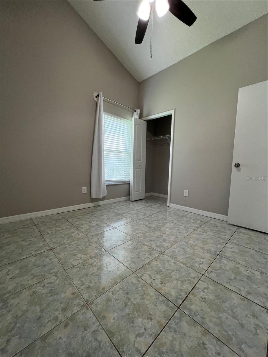 Image 33 of 61 For 12736 Newfield Drive