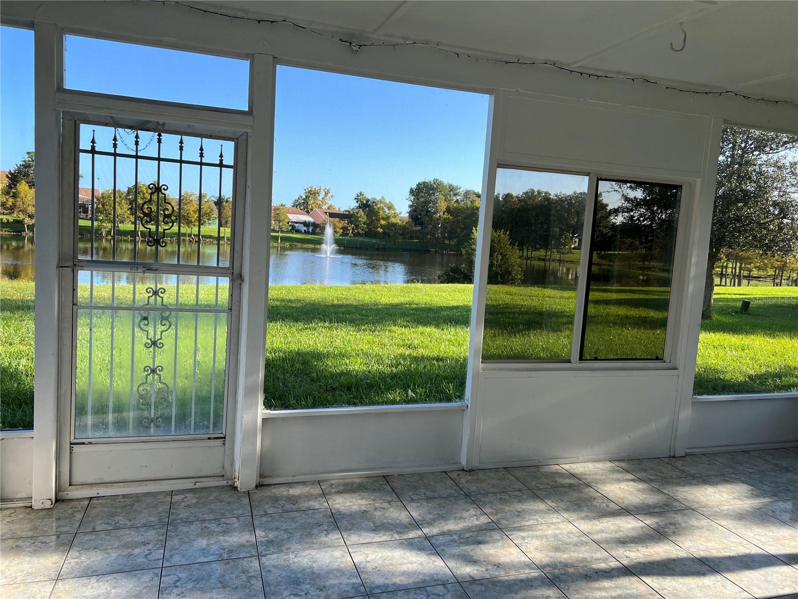 Image 40 of 61 For 12736 Newfield Drive