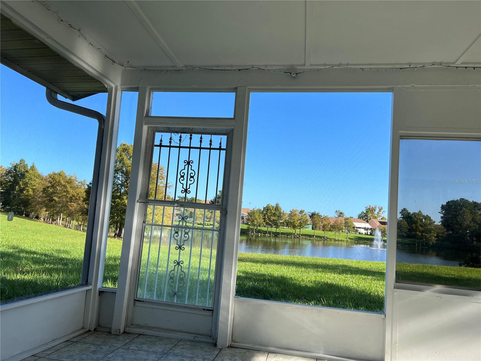 Image 52 of 61 For 12736 Newfield Drive