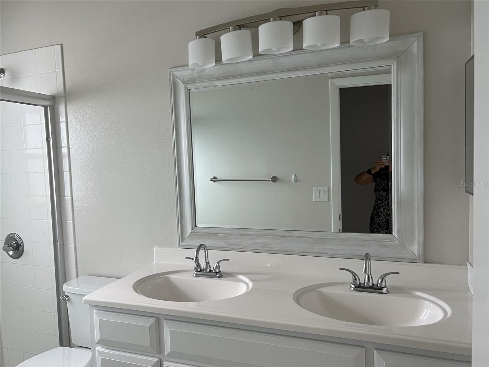 Image 7 of 61 For 12736 Newfield Drive