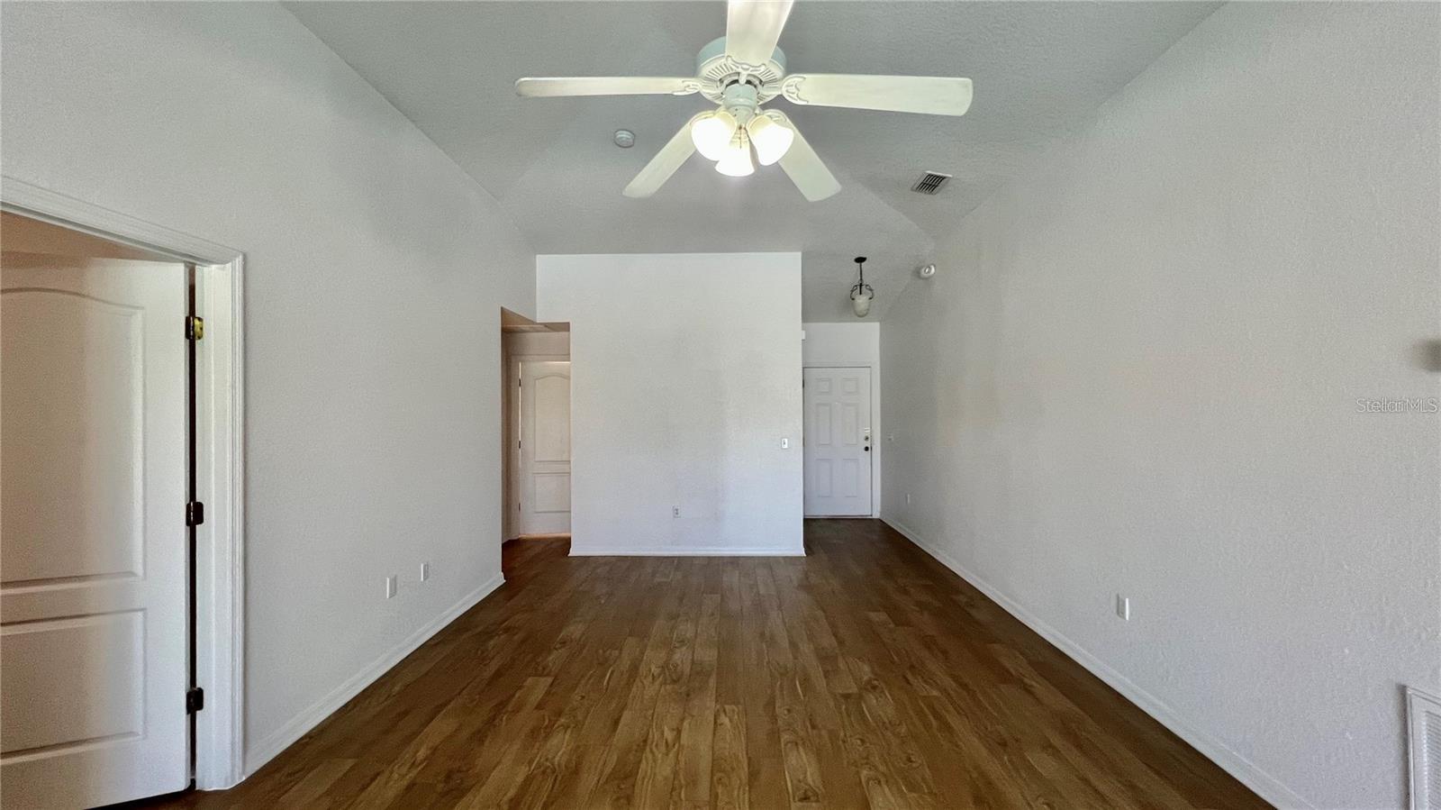 Image 11 of 24 For 1308 Zureiq Court