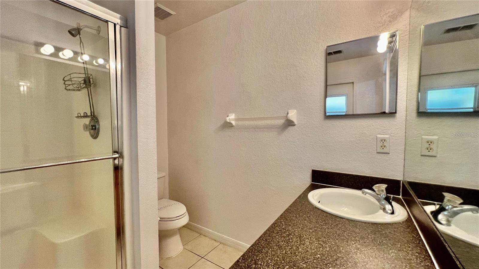 Image 12 of 24 For 1308 Zureiq Court