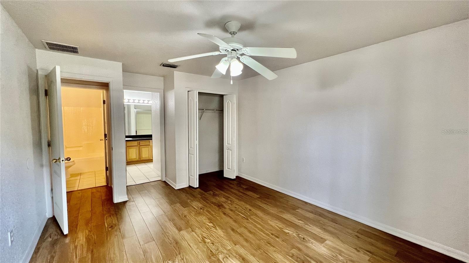 Image 17 of 24 For 1308 Zureiq Court