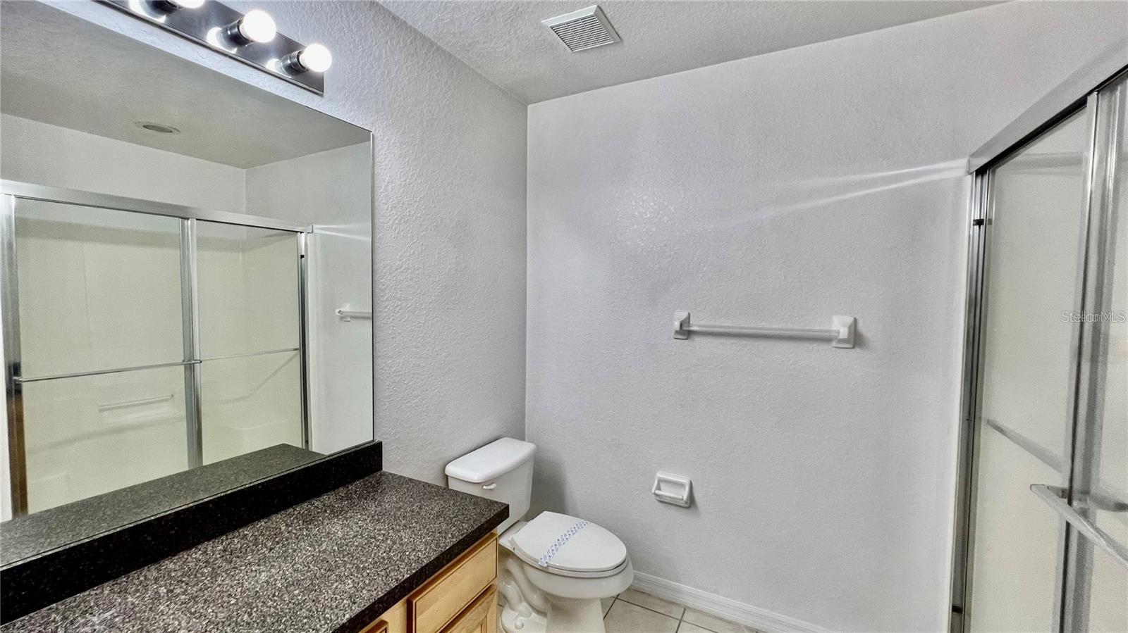 Image 18 of 24 For 1308 Zureiq Court