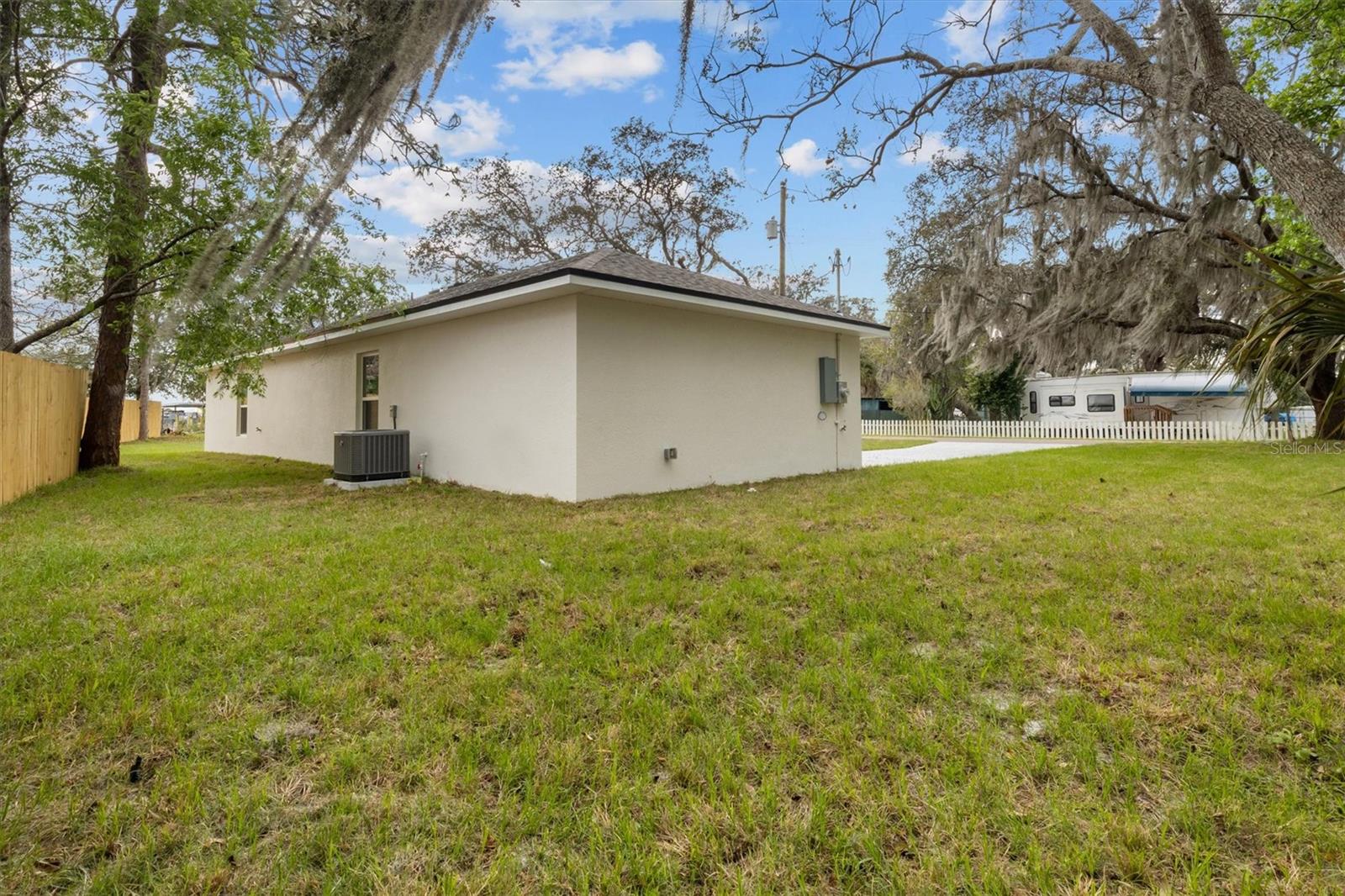 Image 6 of 36 For 106 Sunset Boulevard