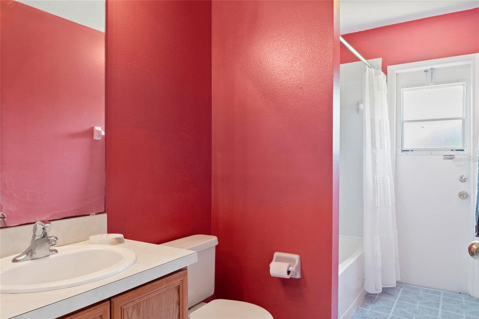 Image 13 of 24 For 2419 Willow Tree Lane