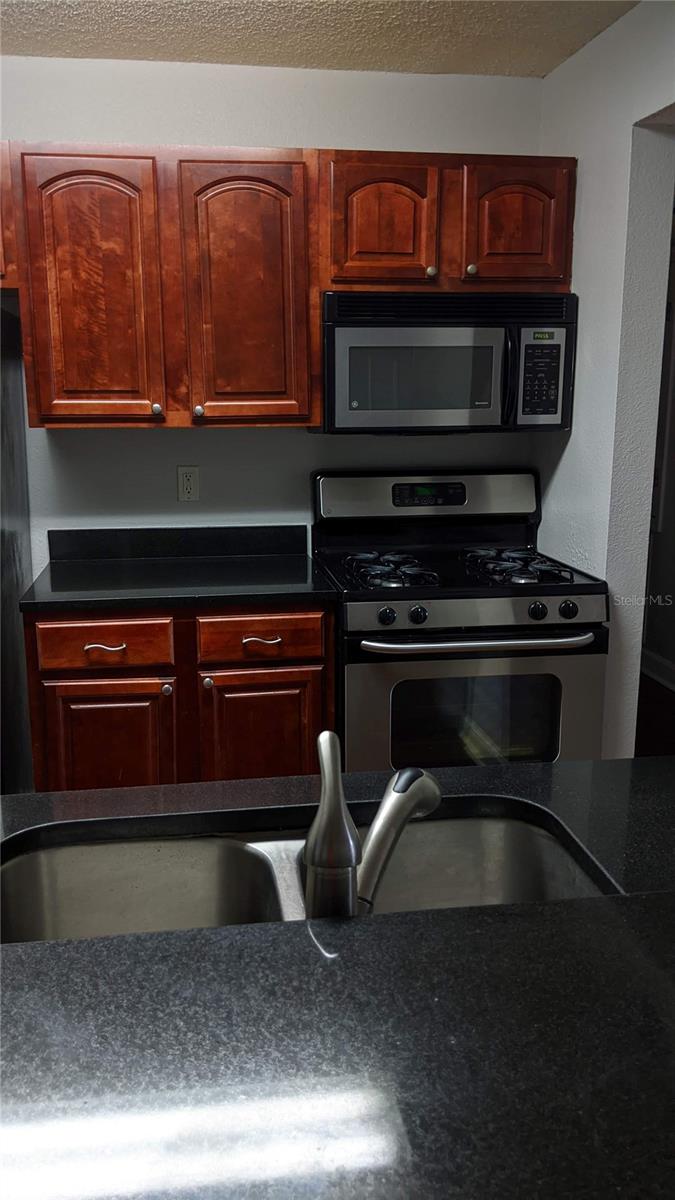 Image 15 of 22 For 2007 Dixie Belle Drive T