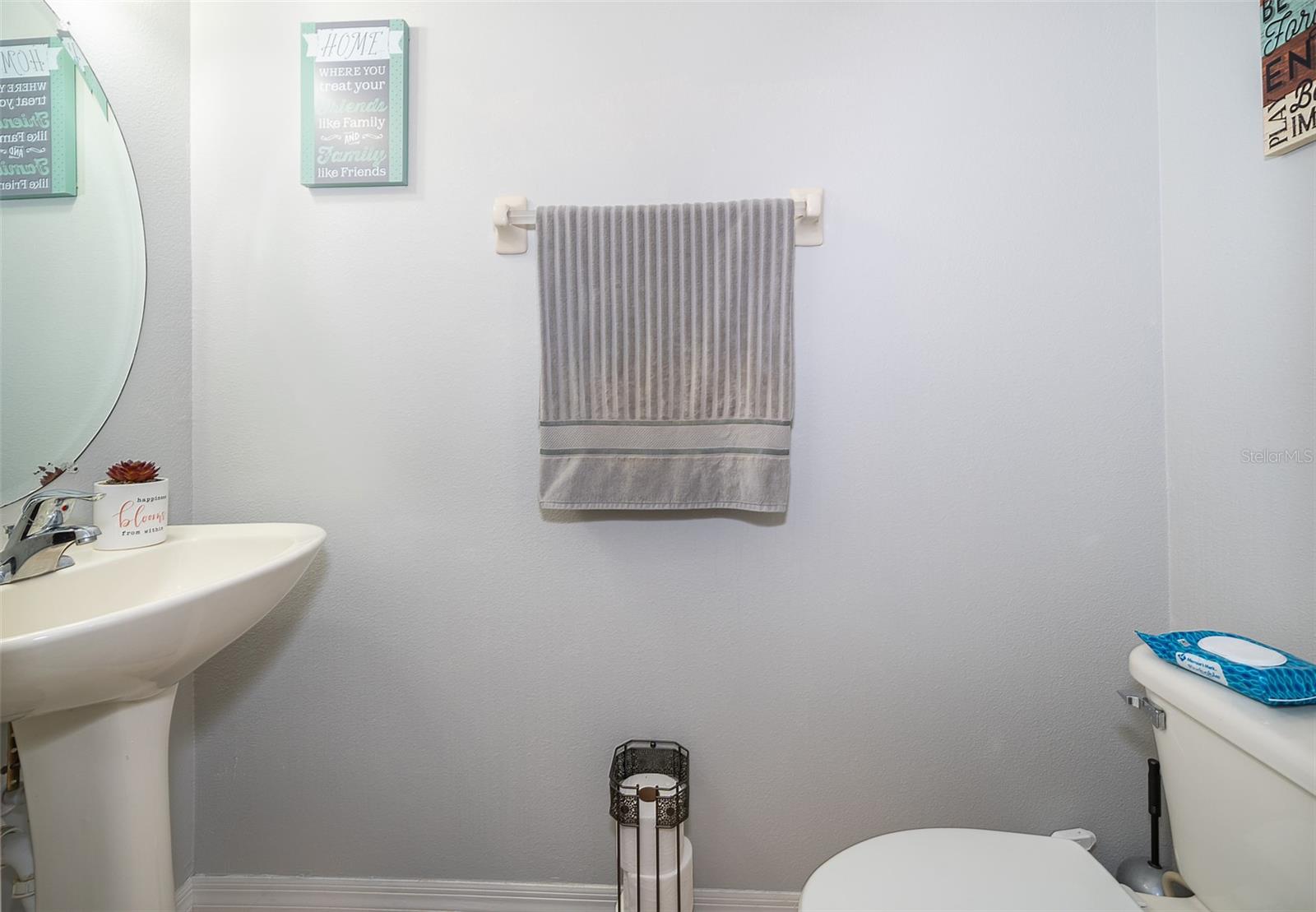 Image 7 of 34 For 9377 Jasmine Flower Lane 9377