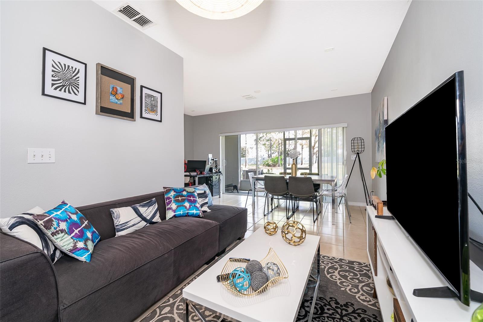 Image 8 of 34 For 9377 Jasmine Flower Lane 9377