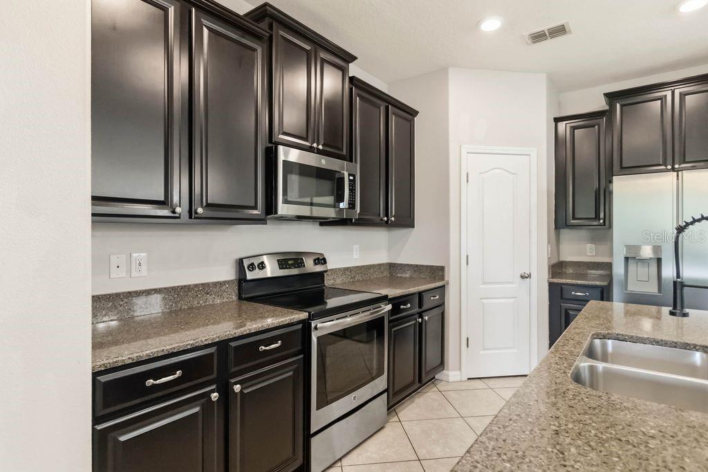 Image 9 of 63 For 3320 Grande Heron Drive