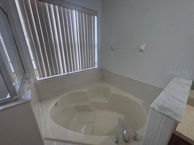 Image 11 of 18 For 509 Brentford Court