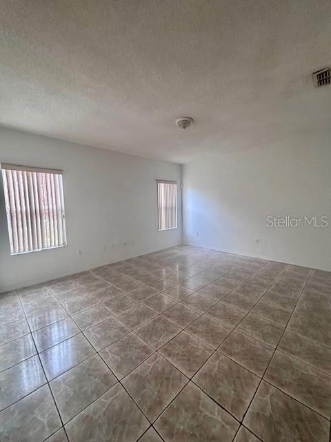 Image 5 of 18 For 509 Brentford Court