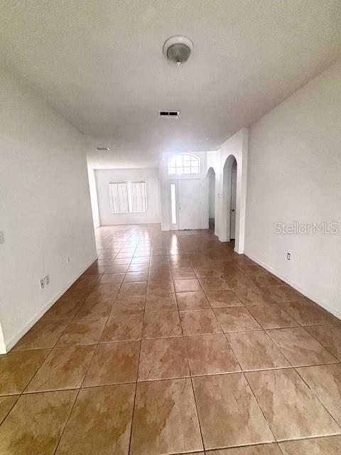 Image 6 of 18 For 509 Brentford Court