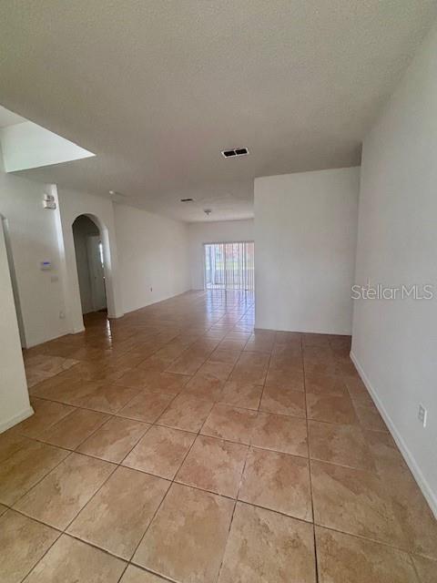 Image 7 of 18 For 509 Brentford Court