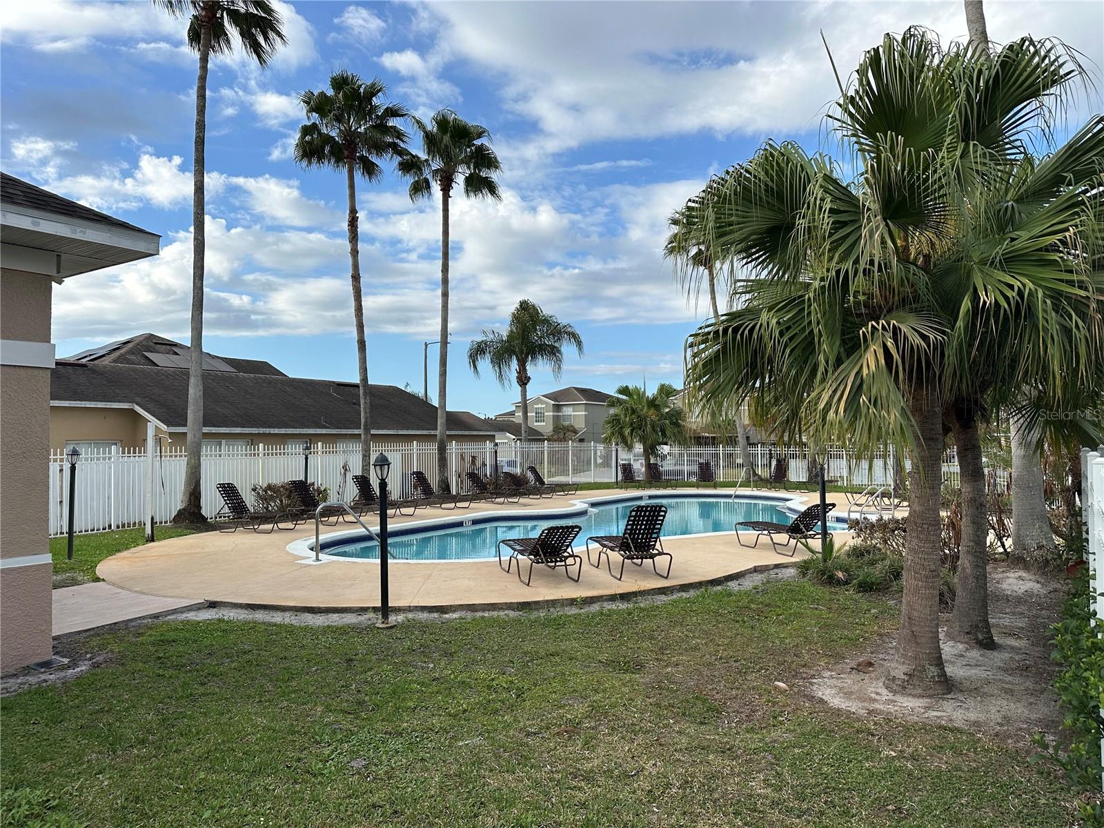 Image 27 of 30 For 1313 Timberbend Circle