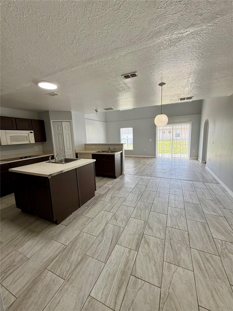 Image 5 of 39 For 5445 Chandler Drive