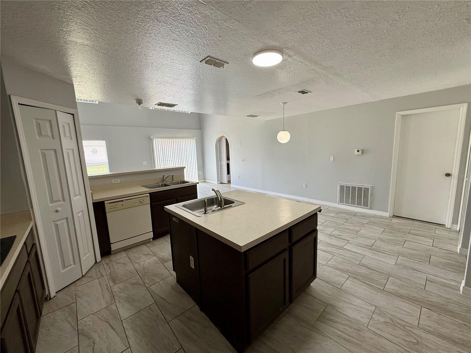 Image 8 of 39 For 5445 Chandler Drive