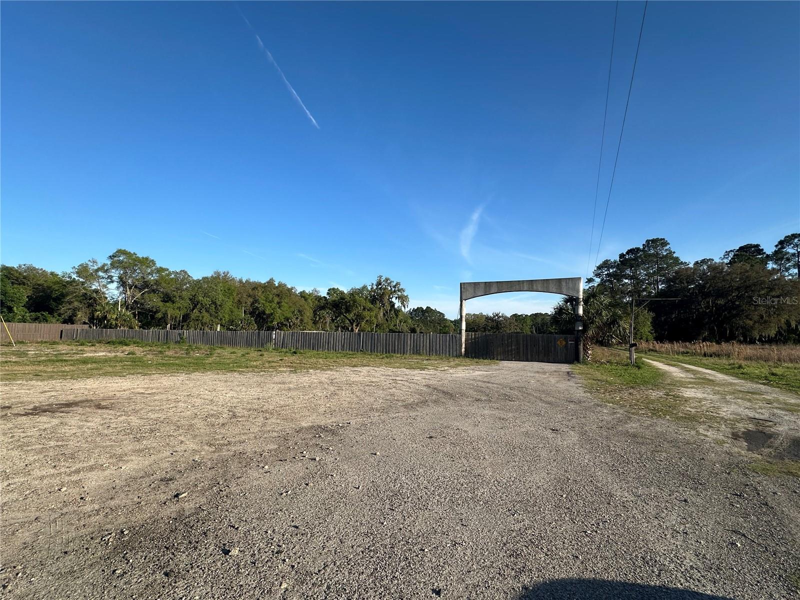 Image 17 of 27 For 2504 Old New York Avenue