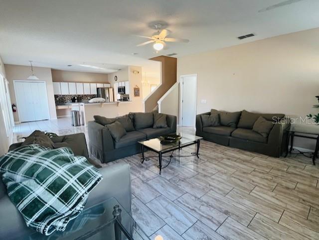 Image 12 of 32 For 439 Bloomingdale Drive