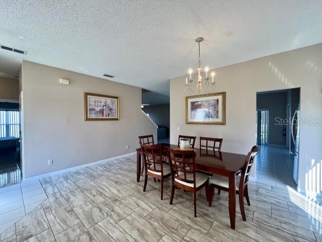 Image 7 of 32 For 439 Bloomingdale Drive