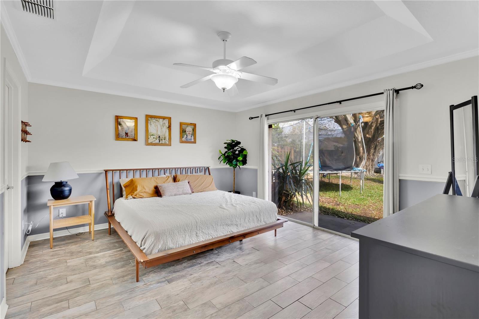 Image 12 of 30 For 4813 Jeanette Court