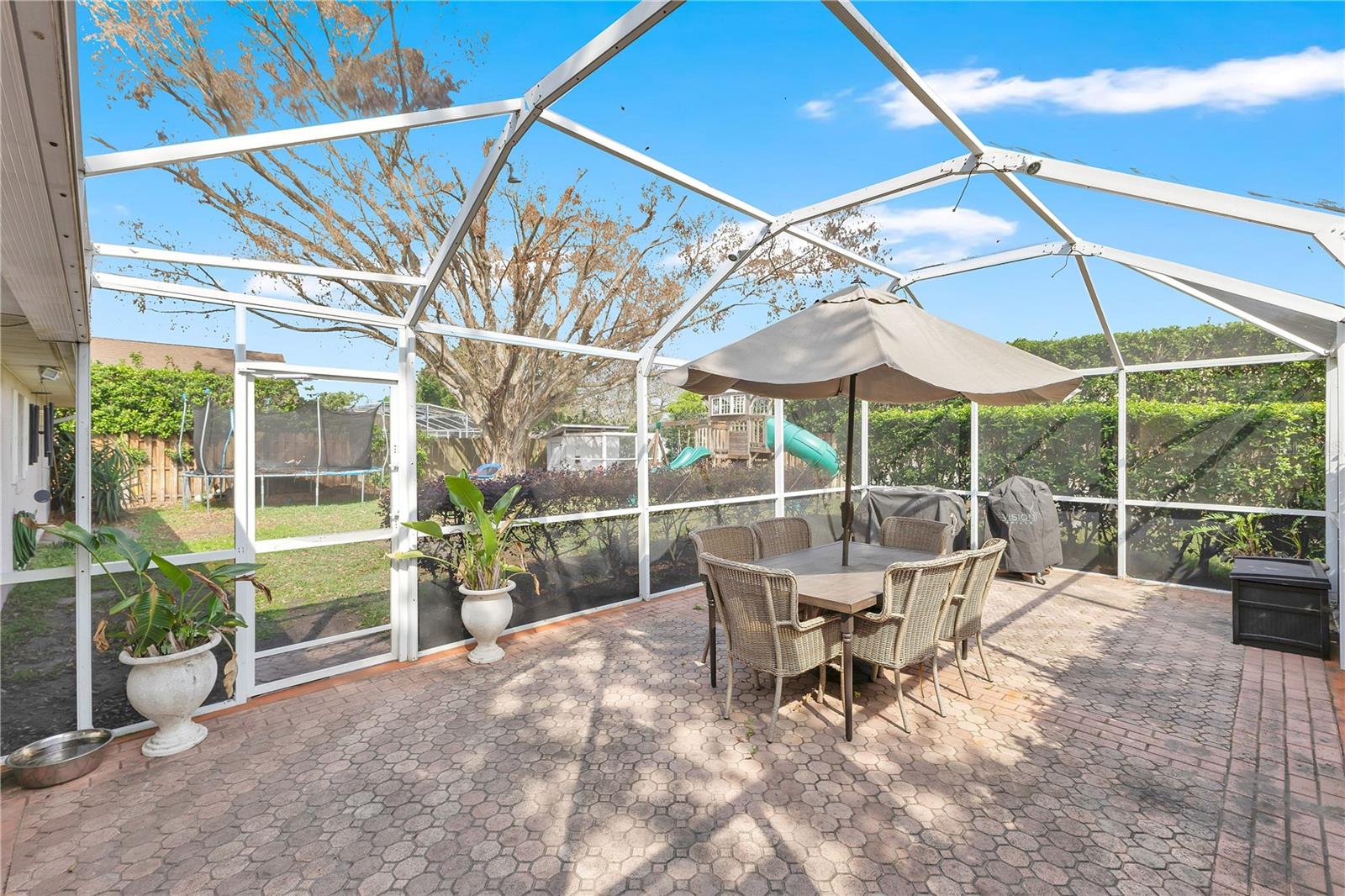 Image 20 of 30 For 4813 Jeanette Court