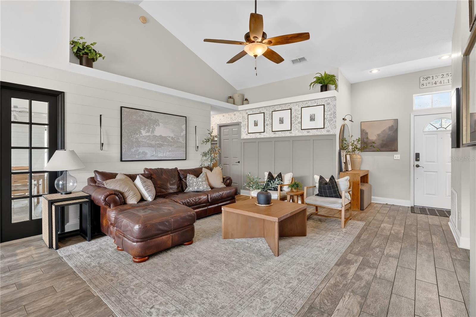 Image 3 of 30 For 4813 Jeanette Court