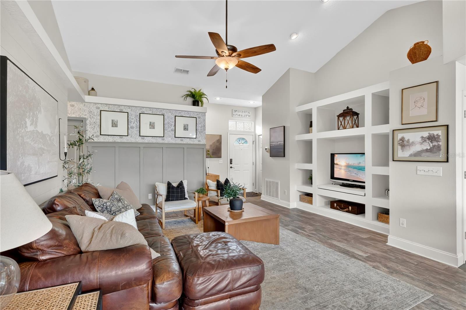 Image 4 of 30 For 4813 Jeanette Court