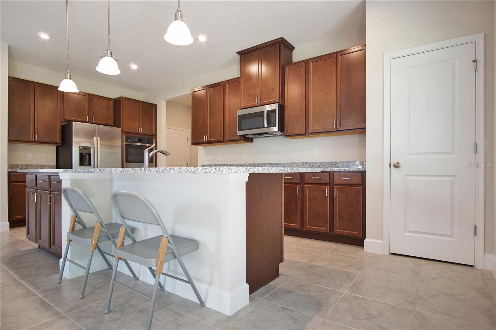 Image 10 of 46 For 1419 Eucalyptus Way