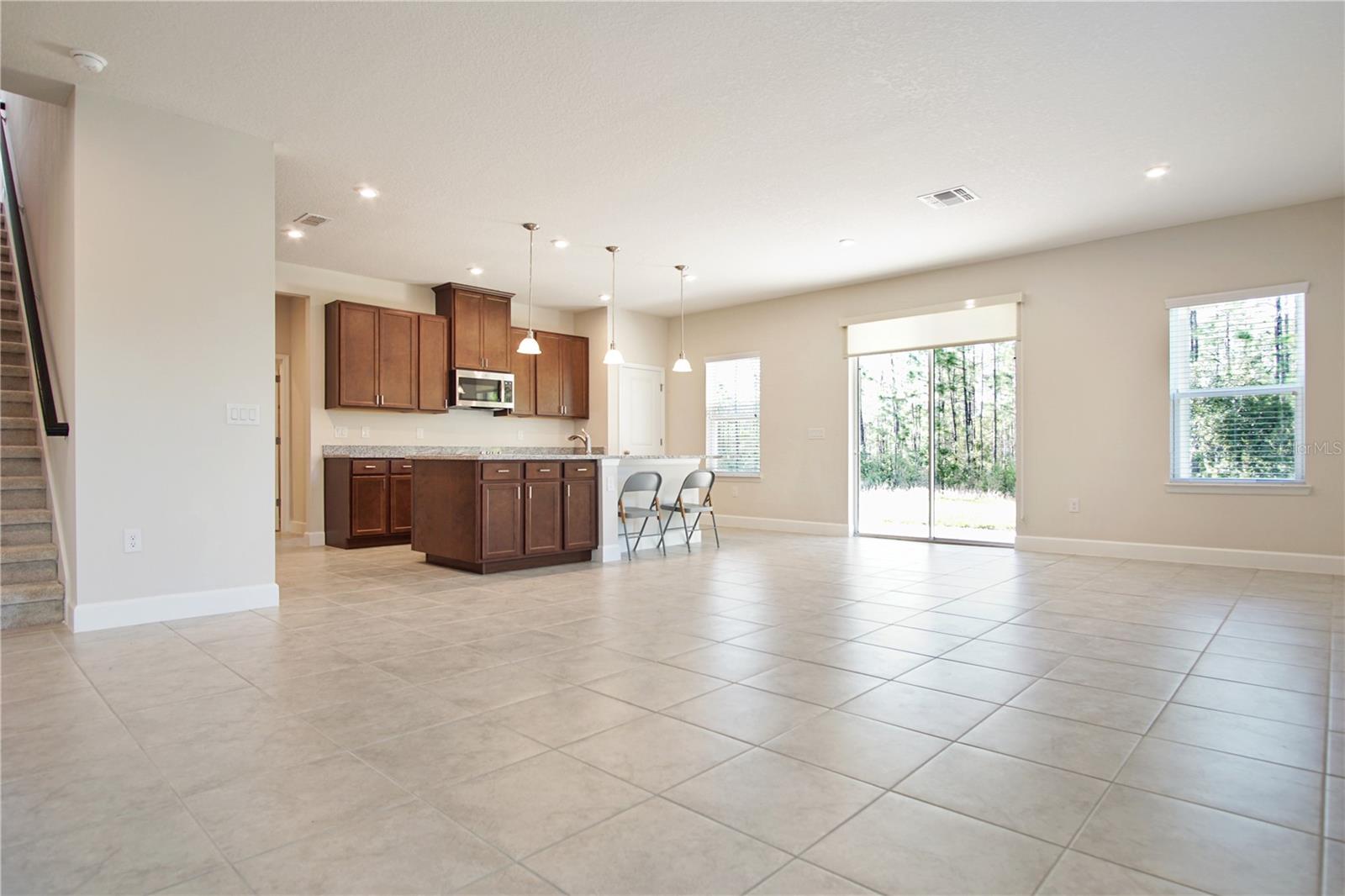 Image 13 of 46 For 1419 Eucalyptus Way