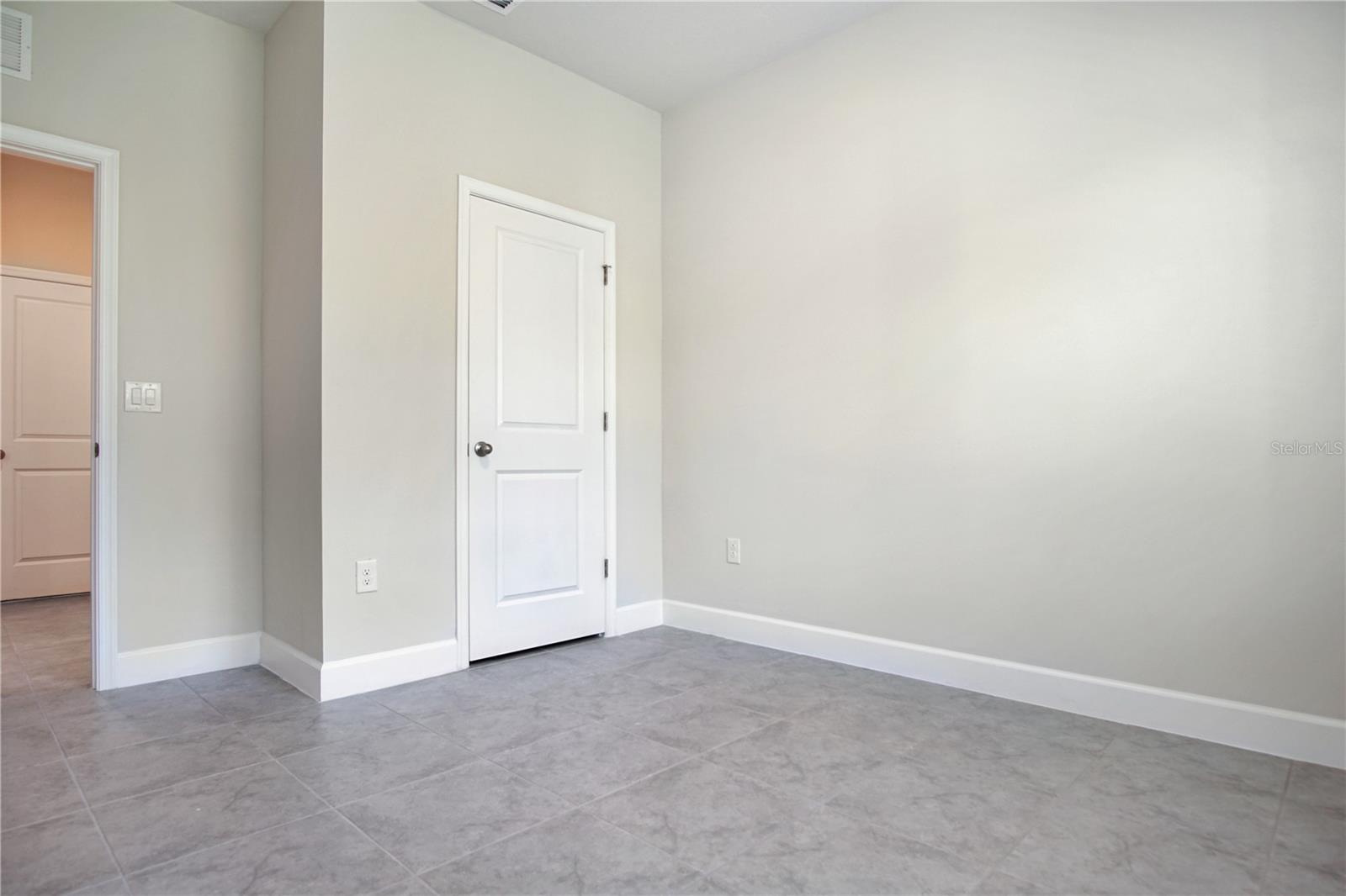 Image 21 of 46 For 1419 Eucalyptus Way