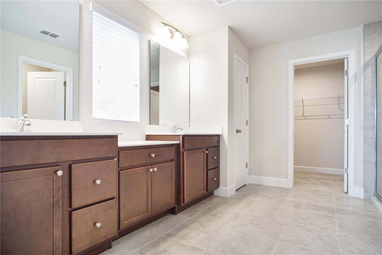 Image 29 of 46 For 1419 Eucalyptus Way