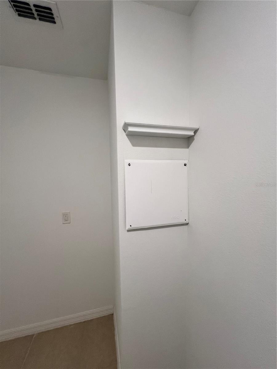 Image 19 of 55 For 3520 Beau Road