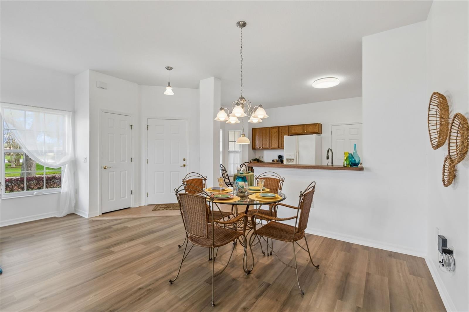 Image 12 of 82 For 524 Glendora Road