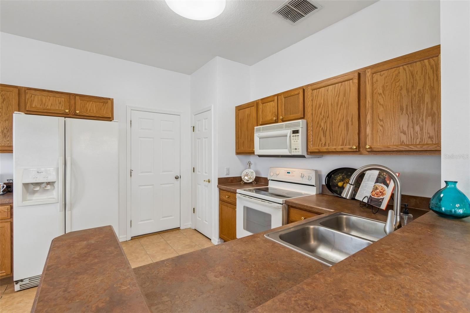 Image 26 of 82 For 524 Glendora Road