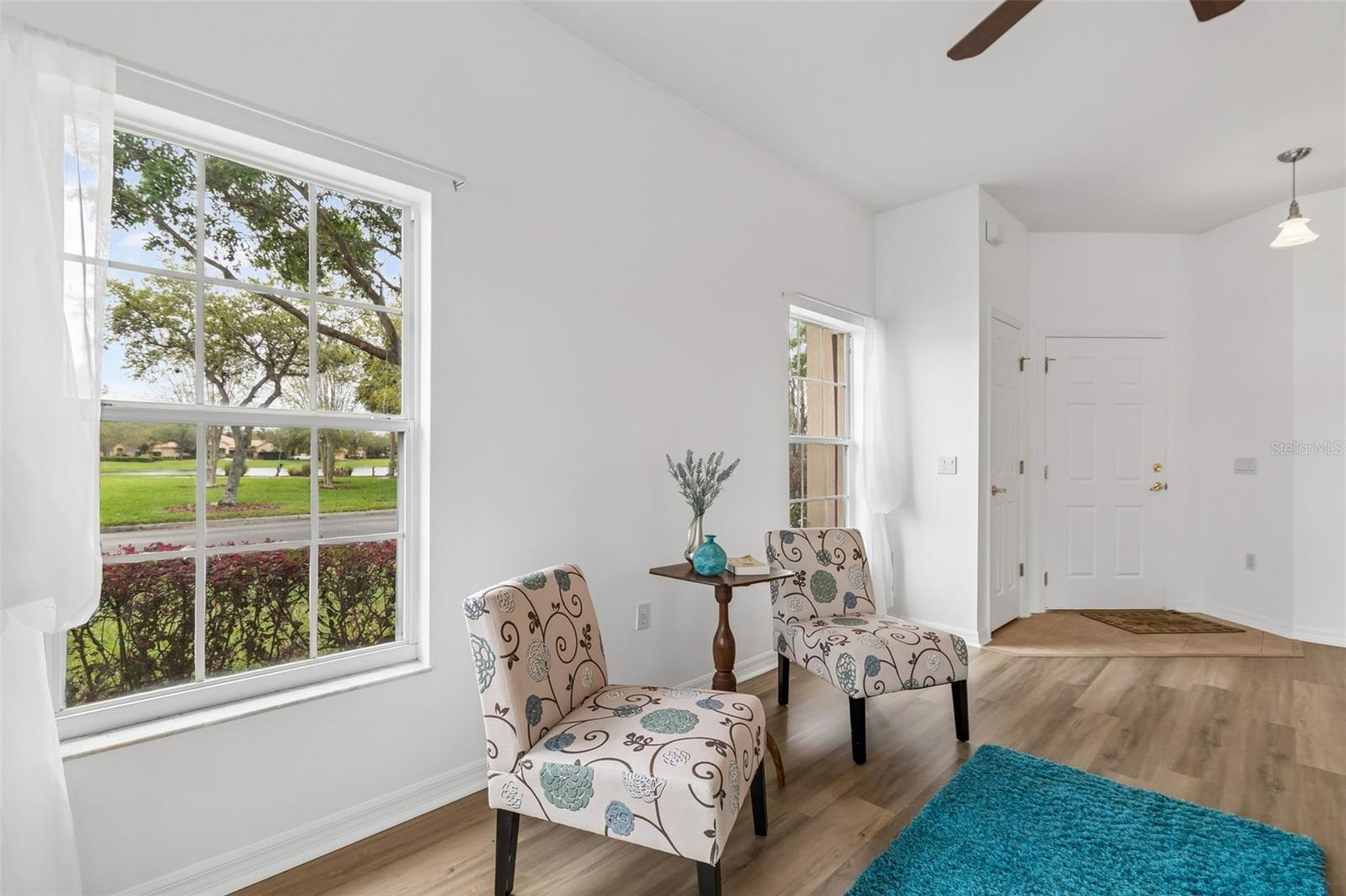 Image 9 of 82 For 524 Glendora Road