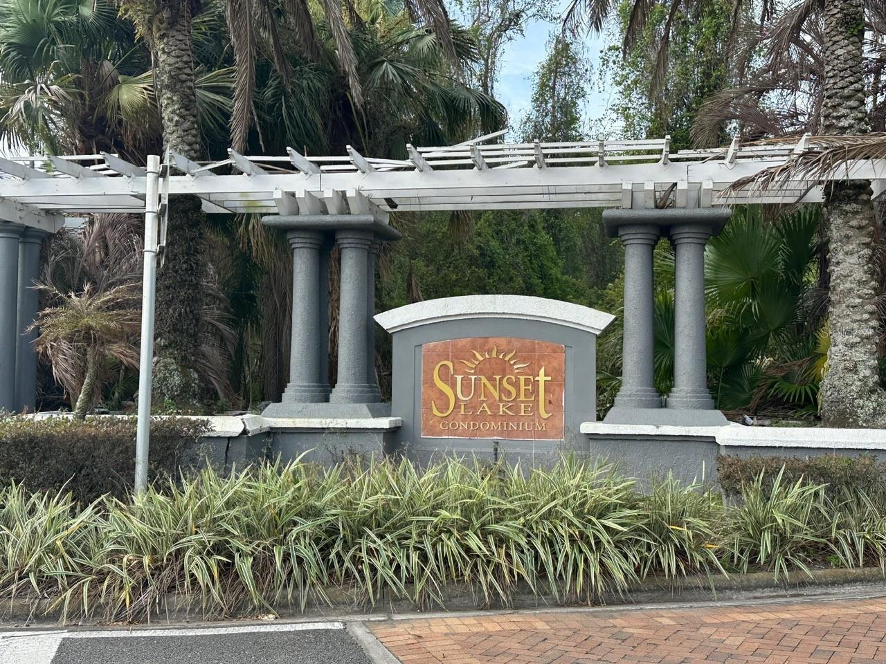 Image 21 of 22 For 4348 S Kirkman Road 812