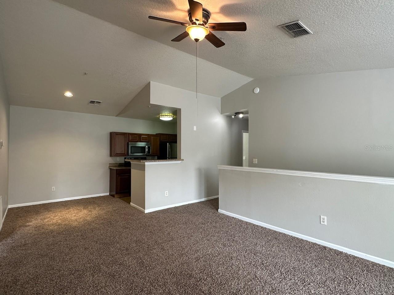 Image 9 of 22 For 4348 S Kirkman Road 812