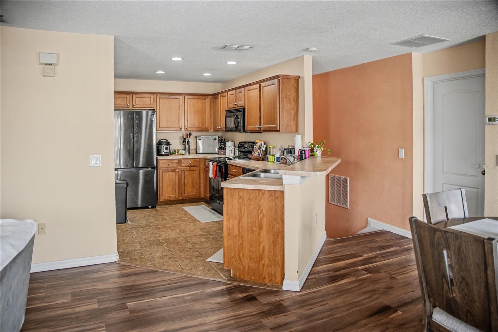 Image 8 of 32 For 3924 Pemberly Pines Circle