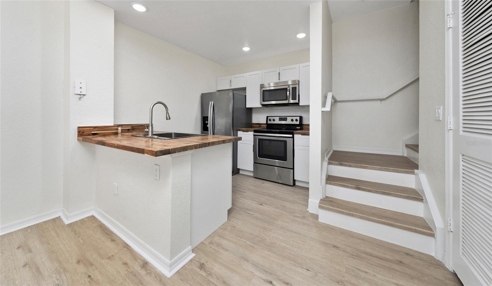 Image 15 of 29 For 2611 Gala Road N 106