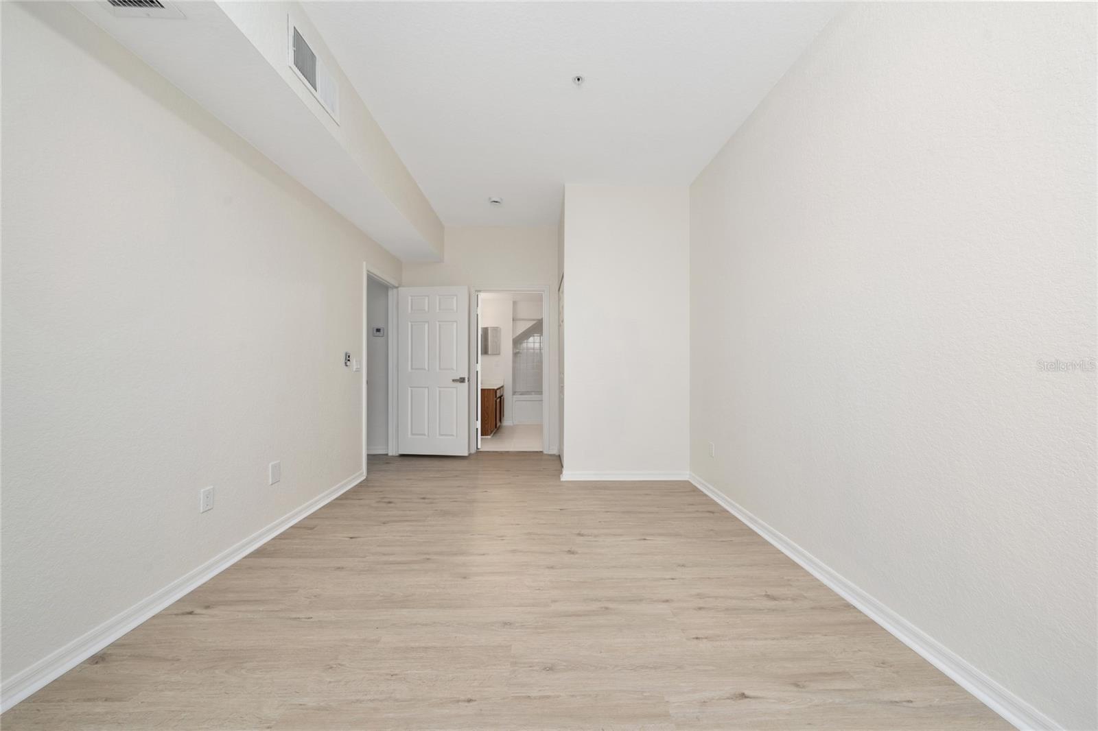 Image 19 of 29 For 2611 Gala Road N 106