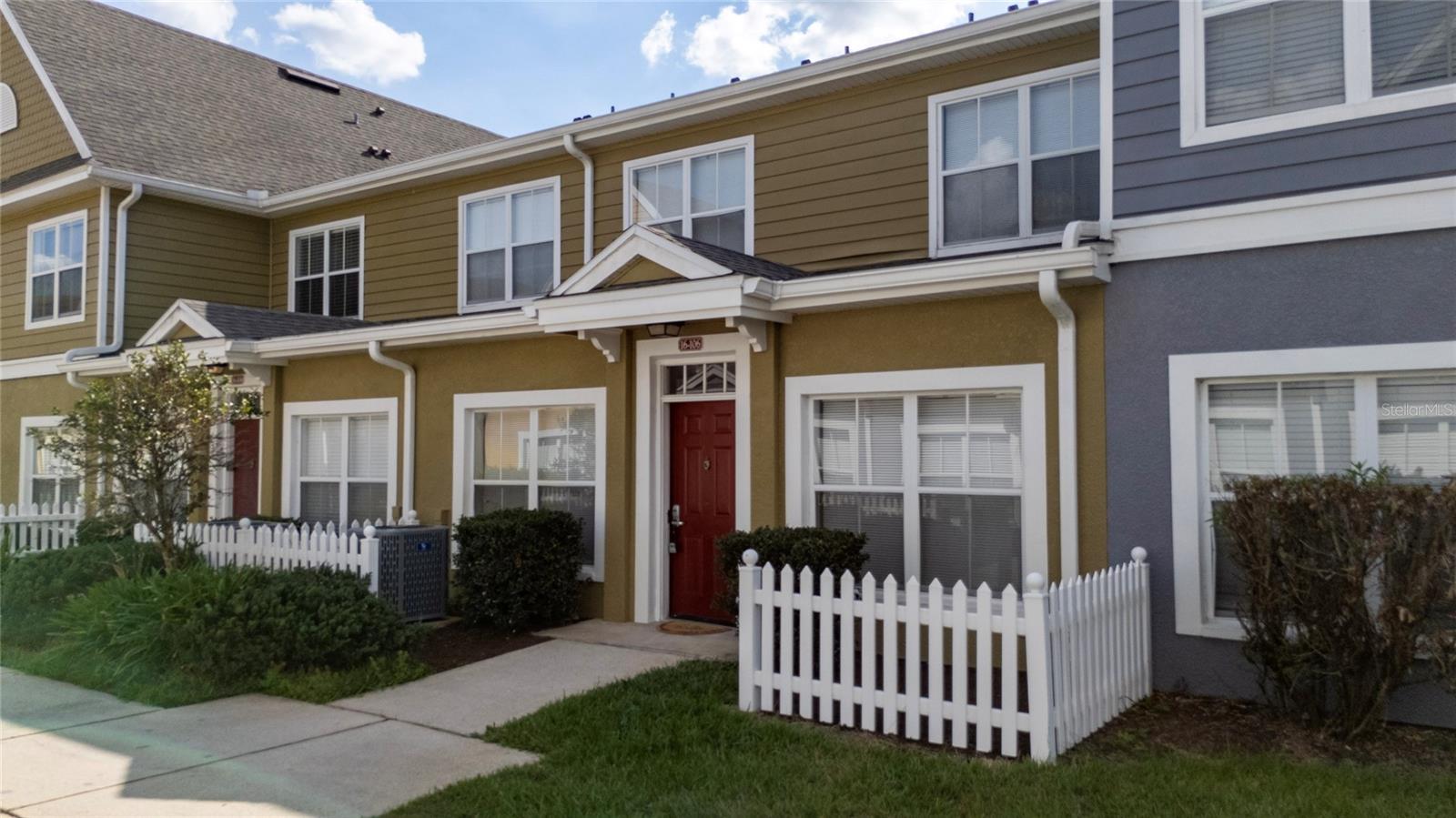 Image 2 of 29 For 2611 Gala Road N 106